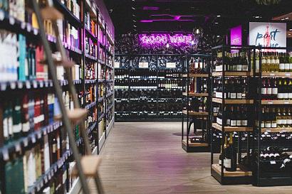Wine supermarket Good Wine (TSUM)