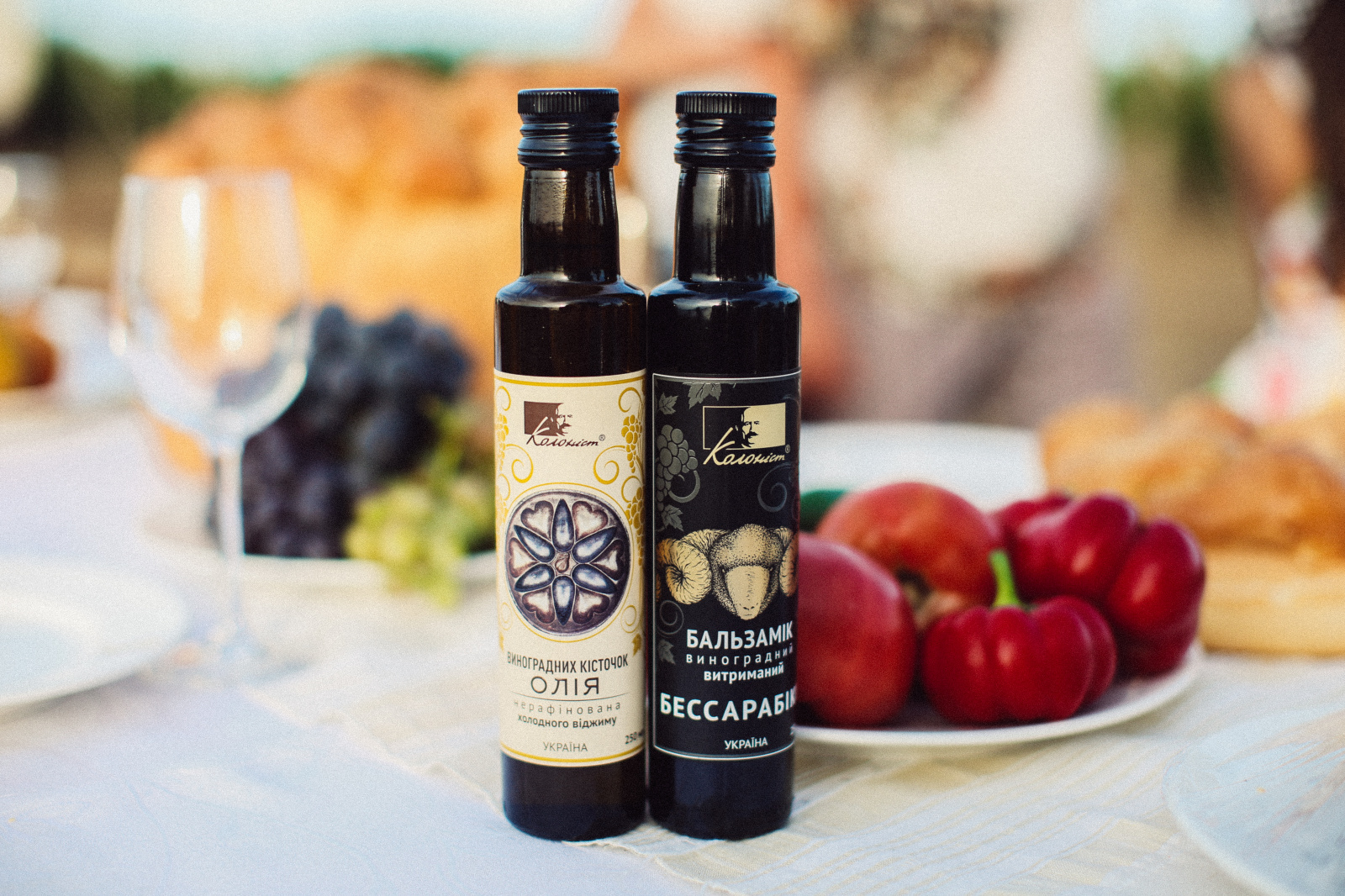 Bessarabiko and oil.JPG