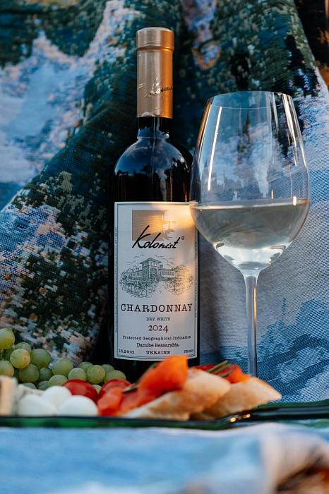 вино сухое Шардоне